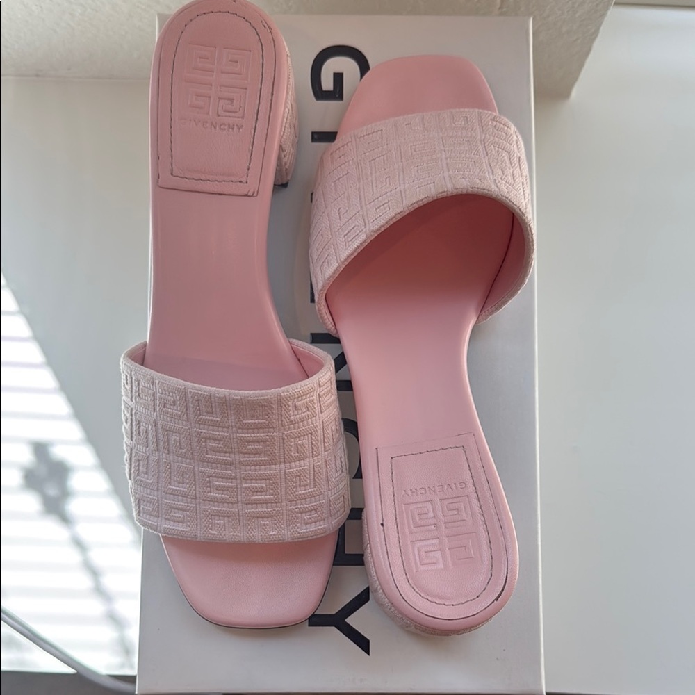 Givenchy Pink 4G Mule Sandals